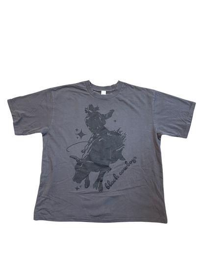 BENCHMARK / Buck City Tee