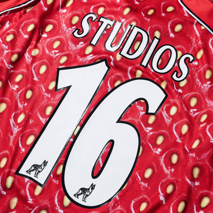 MARKET STUDIOS X UMBRO / Strawberry Jersey