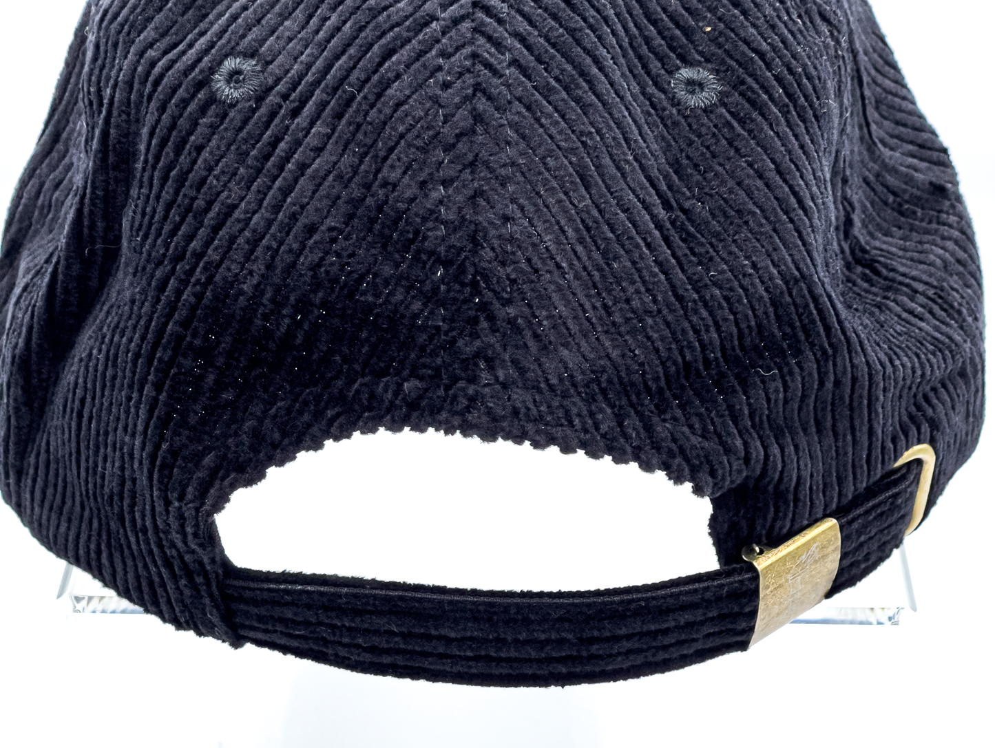 BENCHMARK / Corduroy Logo Embroidered Hat